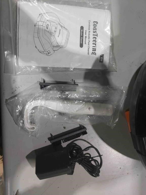 CoasTeering Robotic Pool Cleaner - Grey