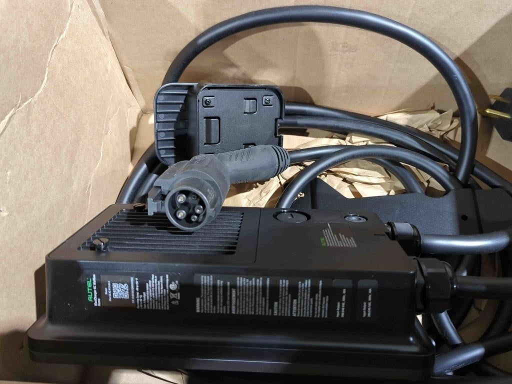 Autel MaxiCharger Home Electric Vehicle Charger, up to 40 Amp, 240V, Level 2 WiFi and Bluetooth Enabled EVSE, NEMA 14-50 Plug, 25-Foot Cable with Separate Holster, Dark Grey