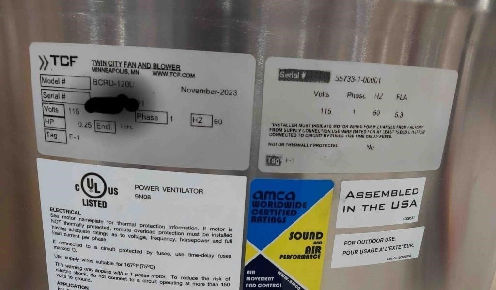TCF Twin City Fan And Blower BCRD-120D Belt Driven Power Ventilator 115V Single Phase 60Hz, 5.3 FLA And Galvanized Insulated Canted Roof Curb 18.5" X 18.5" X 18" High With Dampshelf