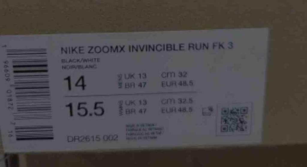 Nike Size 14 ZoomX Invincible Run FK 3 Color Black/White