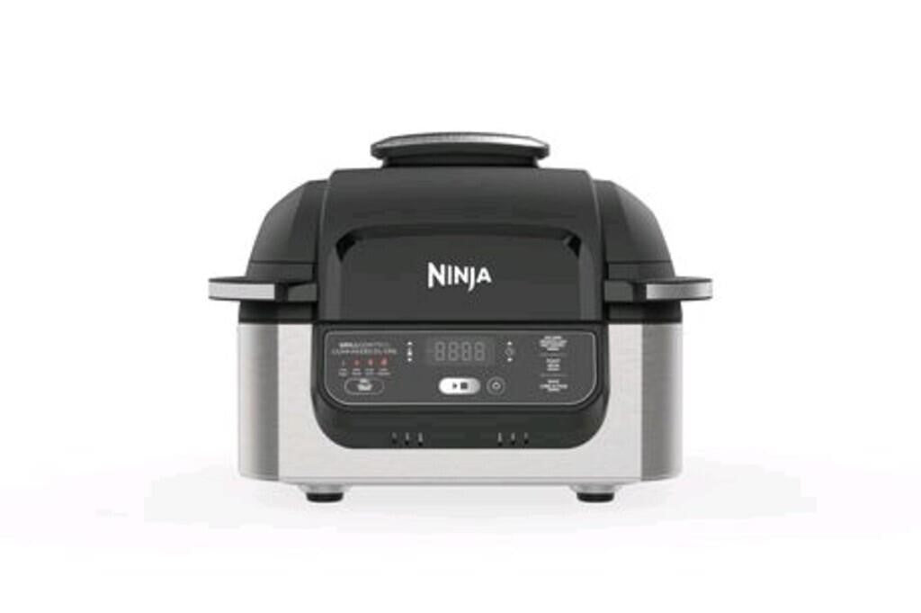 Ninja AG300C, Foodi 4-in-1 Indoor Grill with 4-Quart Air Fryer, Roast, Bake, and Cyclonic Grilling Technology, Black/Silver, 1760W -