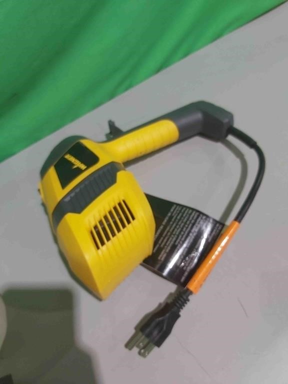 Wagner Spraytech 2419326 Control Spray QX2 HVLP Handheld Stain Sprayer, Ideal for Staining Fences, Decks, Lattice and More, 3 Spray Patterns, Adjustable Settings