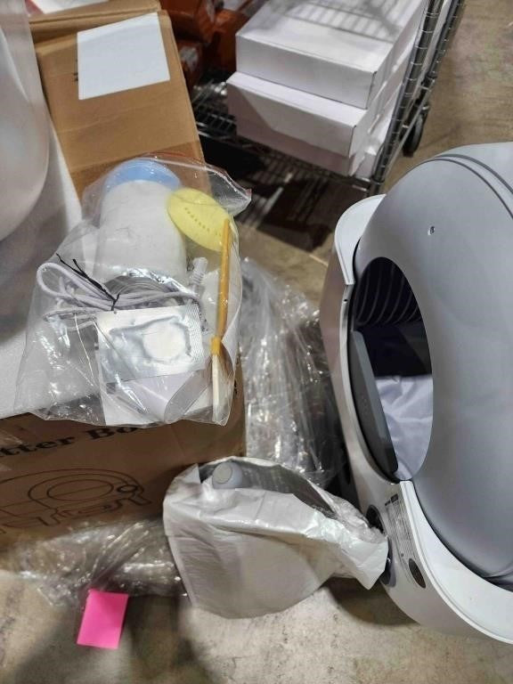 As-Is ZeaCotio Self Cleaning Litter Box - 100L Aut