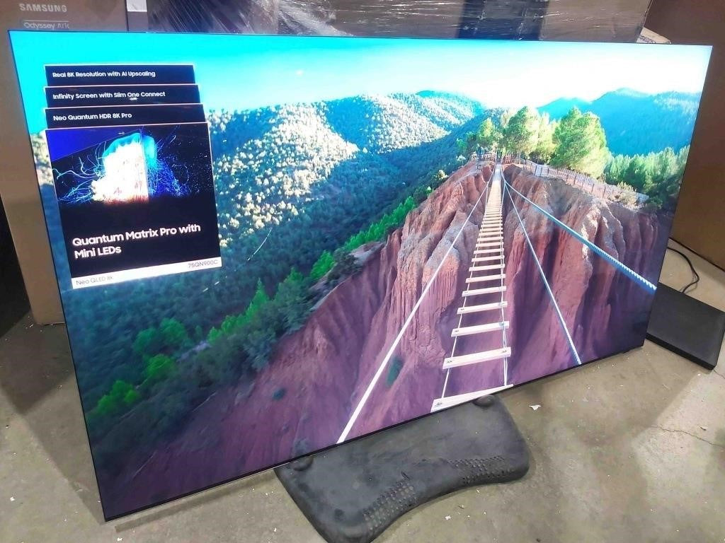 Samsung 75" Class Neo QLED 8K QN900C Smart TV, #QN75QN900CF