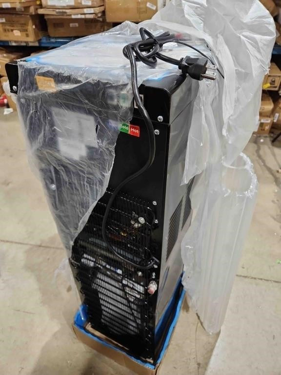 Brio 520 Series Lineless Bottom Loading Water Chiller, Black. #CLNLPOU520SCF2B.