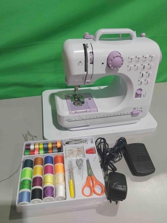 Fukwunto Mini Sewing Machine for Beginner
