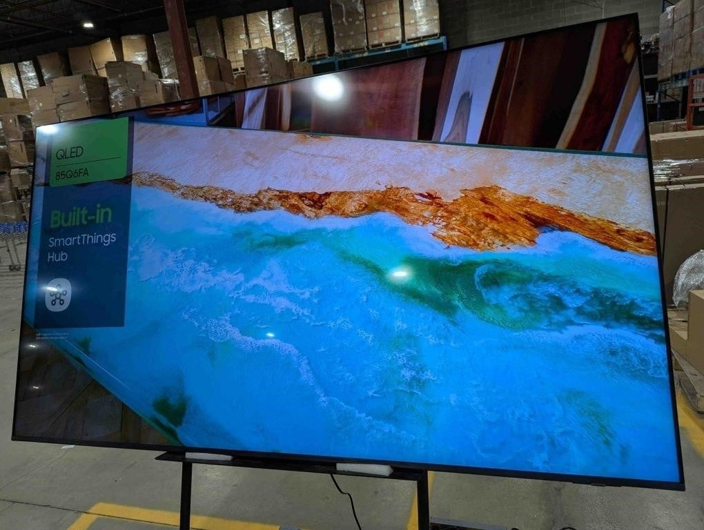 Samsung 85" Q6F Series 4K UHD HDR QLED Tizen Smart TV, 410.00 410.00 #QN85Q6FAAFXZC