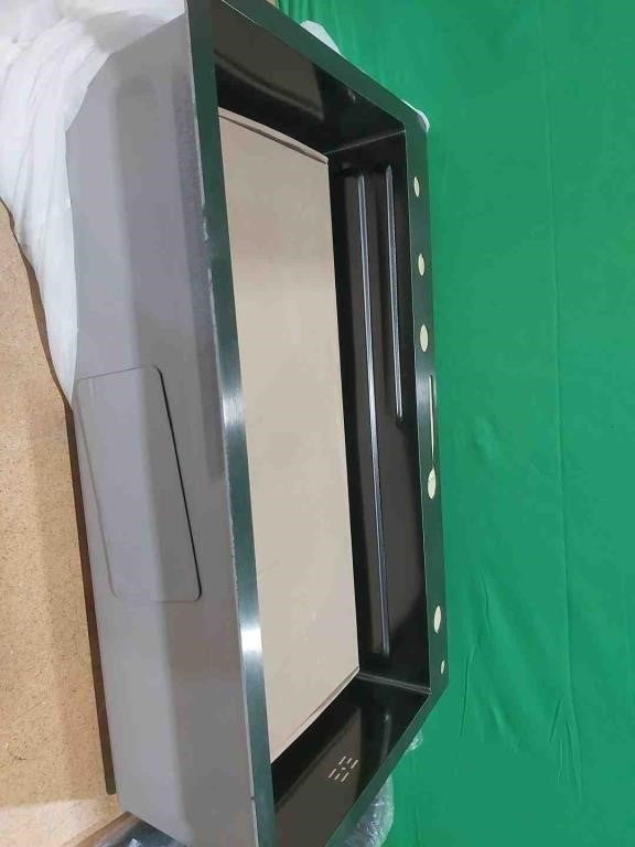 Single Bowl Kitchen Sink, 29.5" x 18" Sma