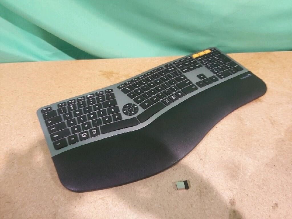 ProtoArc Ergonomic Wireless Keyboard Mouse, P