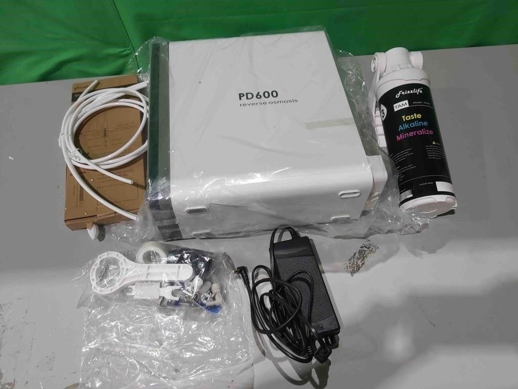 FRIZZLIFE TF900 Instant Hot Water Dispenser Filter, Countertop Water Filter System, 5 Temperatures & 3 Volume Settings, High Temp Safety Lock, Zero Installation, UL Standard Tested, 1 Filter Included