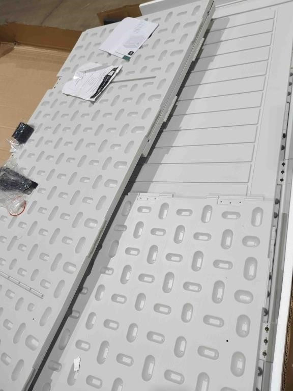 Outdoor Storage Box, 120 Gallon Waterproof Deck Box (Light Gray) 68"×31".