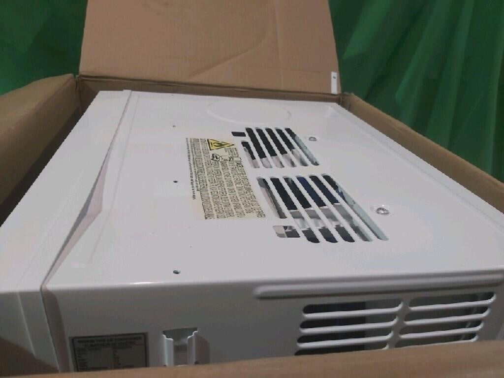 8,000 Btu Eastwood Room Window Air MIDEA