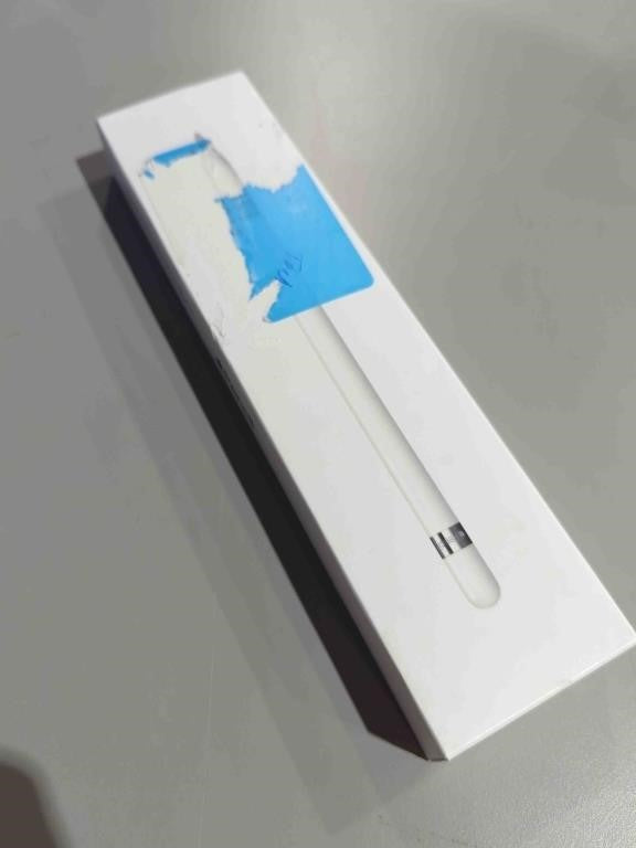 Apple - Pencil (1st Generation), Pairs And Charges via Lightning, White