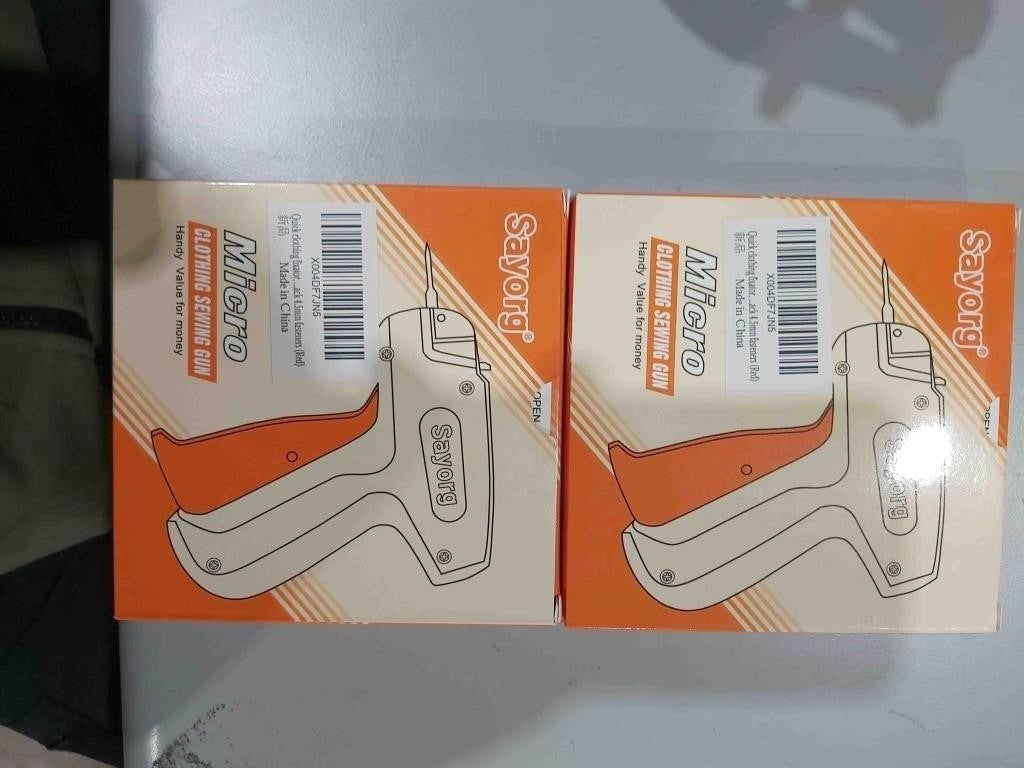 Quick clothing fixator, micro needle