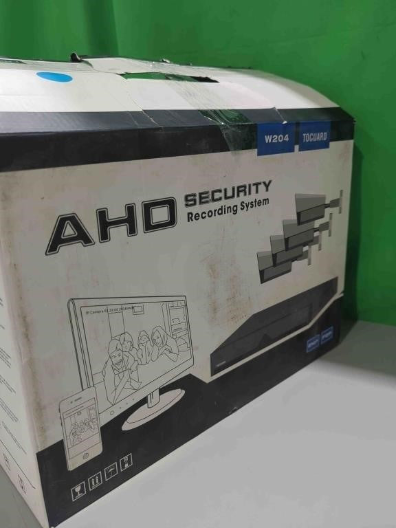 HomeToguard W204 Home AHD Security Camera System 4pcs 1080P Cameras 7×24 No Hard Driv