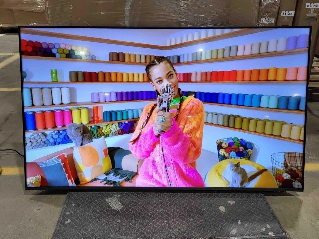 Samsung 58" Crystal UHD U8000F 4K Smart TV Model: UN58U8000FFXZC