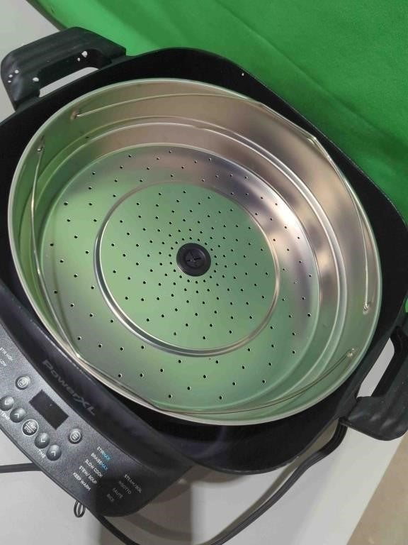 STIRMAX PLUS 7.5 Quart Digital Multi-Cooker with Automatic Paddle to Stir and Shred