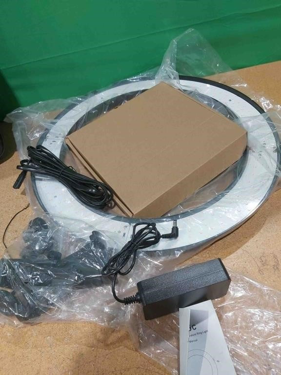 19 inch Ring Light with Stand and Phone H