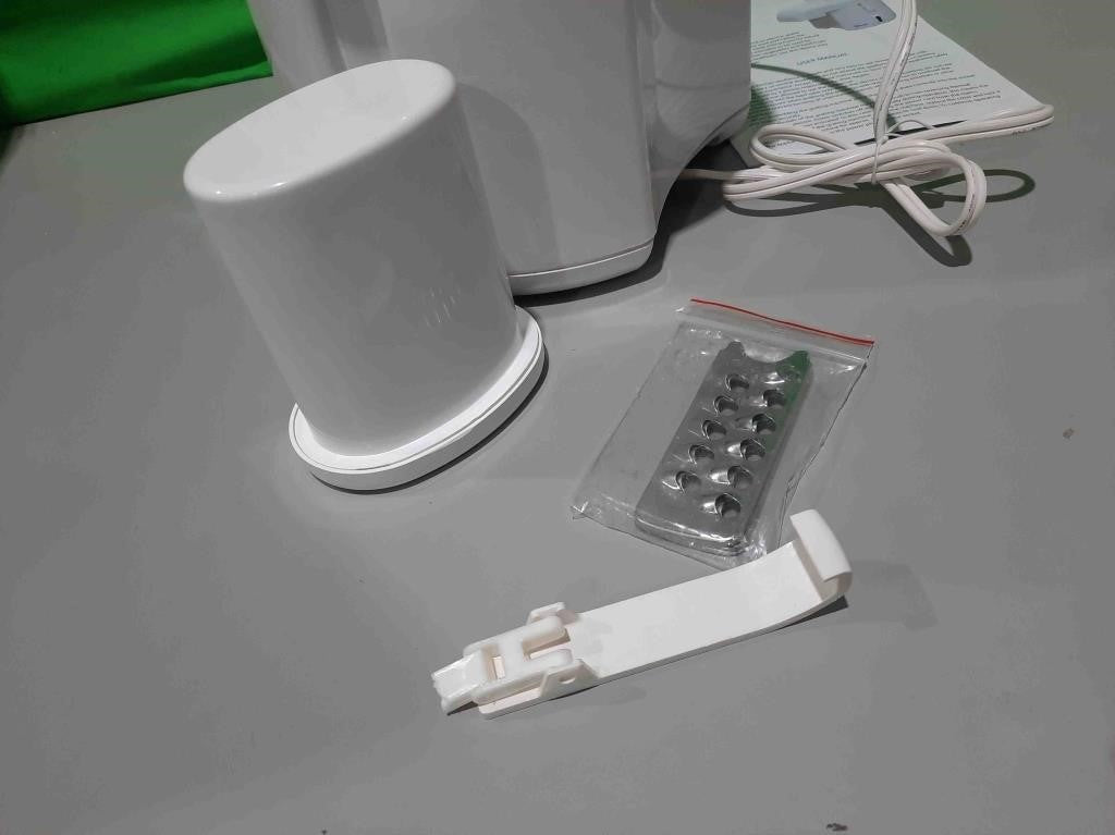 Verute Electric Grater | Potato, Cassava, Root Vegetable Grating Machine | 2 Sets of Stainless Steel Blades Model: BETM-1A