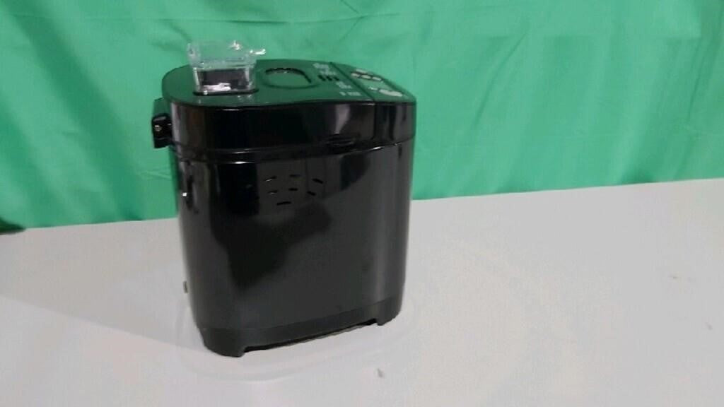 Wolfgang Puck 2-lb 14-Function Bread Maker