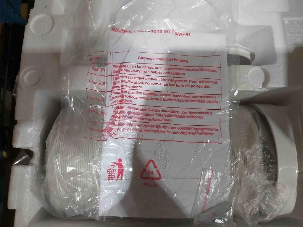 COSTWAY AC Unit 8000 BTU Spaces up to 230 sq.ft