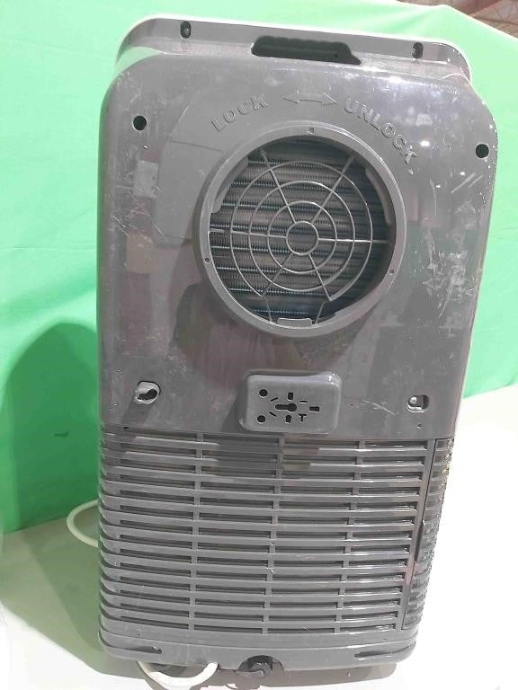 SereneLife SLPAC8 Portable Air Conditioner