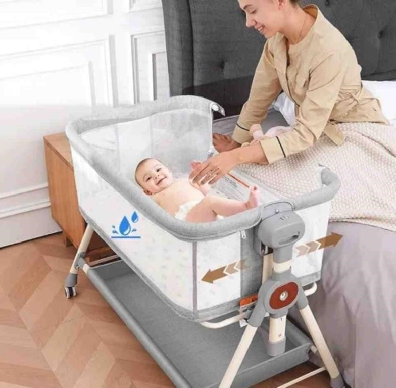 Rocking Bassinet Baby Bassinet with Waterproof Sheets